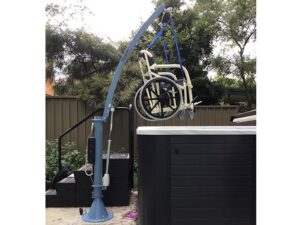 Pelican Lift with 150kg Wheelchair - AquaChem